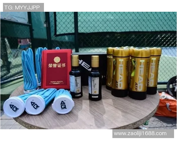 南京网球队与成都网球队赛后状态分析与复盘总结